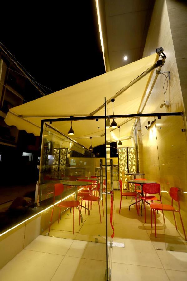 Hotel Grand Girdhar 4*